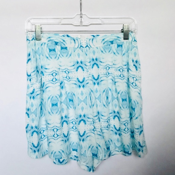 BB Dakota Urban Outfitters Chase Print Shorts NEW - Picture 3 of 8